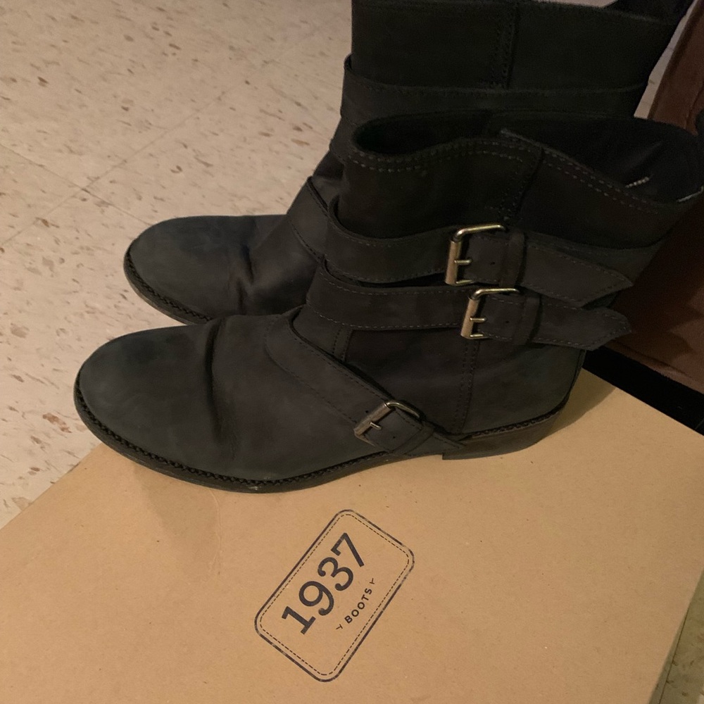 Flat Buckle Boot -Madewell
